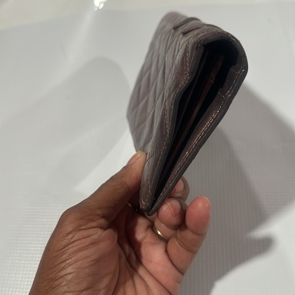 Chanel long wallet authentic with code - Picture 4 of 10